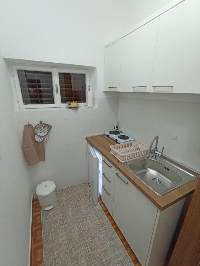 Apartman "Citrus" Trebinje Exteriör bild
